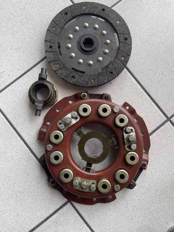 Nagradni dily traktor Belarus, bagr Belorus EO 2621, motory - foto 9