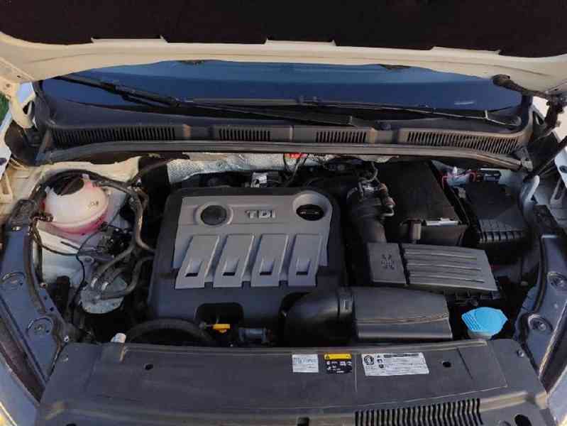 Seat Alhambra Style 2.0 TDI / KAMERA /WEBASTO / NAVIGACE  - foto 14