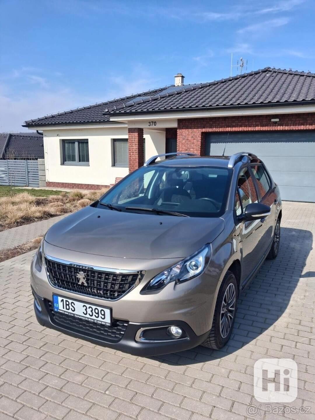 Peugeot 2008 1,2 - foto 1