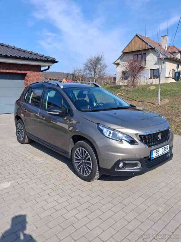 Peugeot 2008 1,2 - foto 10