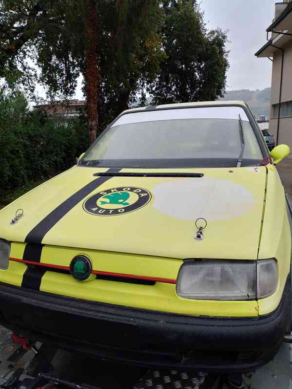 auto - foto 2