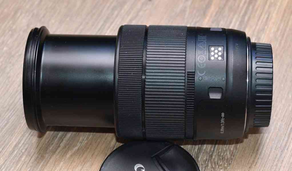 Canon EF-S 18-135mm f/3.5-5.6 IS NANO - foto 6