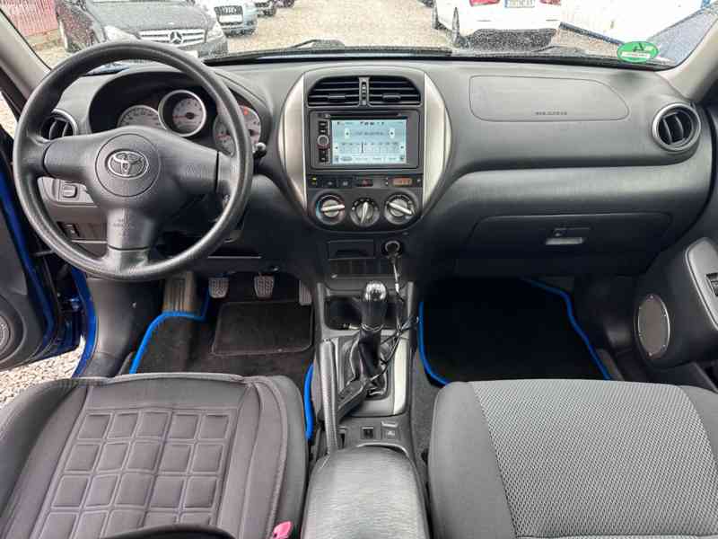 Toyota RAV 4 2.0i 4X4 benzín 110kw - foto 20