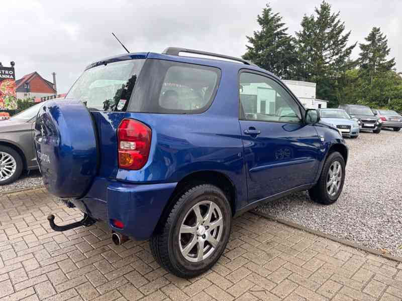 Toyota RAV 4 2.0i 4X4 benzín 110kw - foto 14