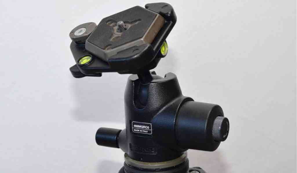 Manfrotto 468MGRC0 *hydrostatická kulová hlava