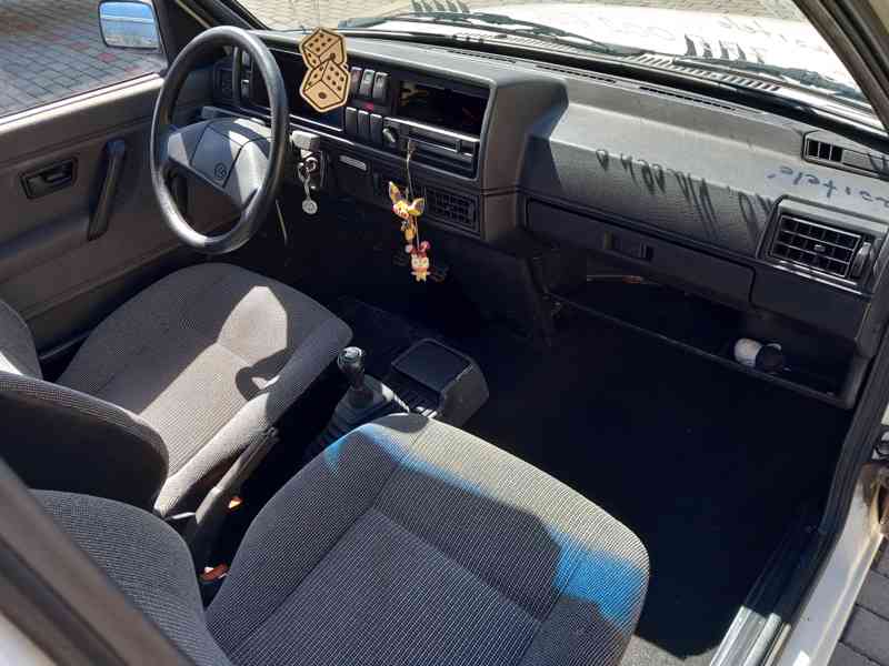 Golf  II 1.3 CL, CAT 40kW 1989 - foto 18