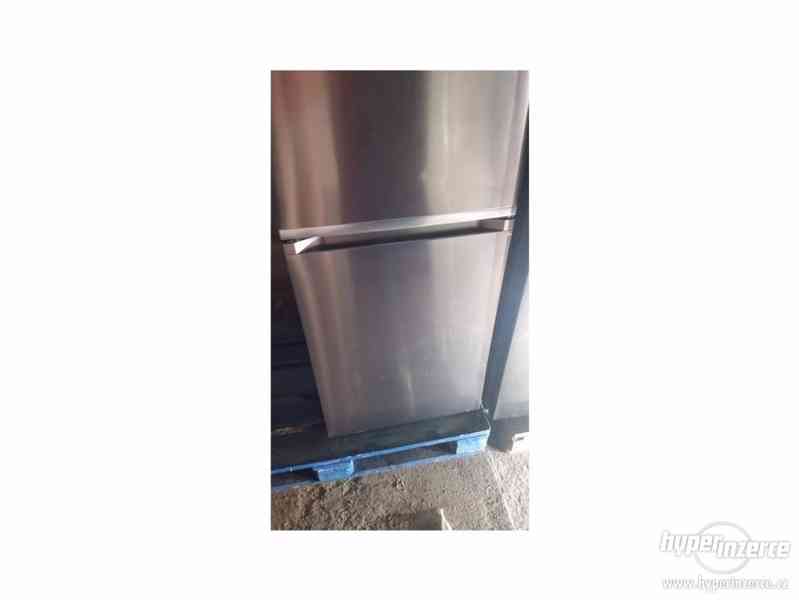 LEDNICE /SAMSUNG/ RB33J8835SR/NO-FROST / NOVÁ /A++ - foto 8