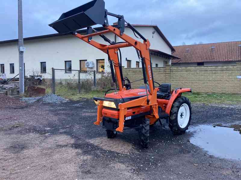 Malotraktor Kubota - foto 4