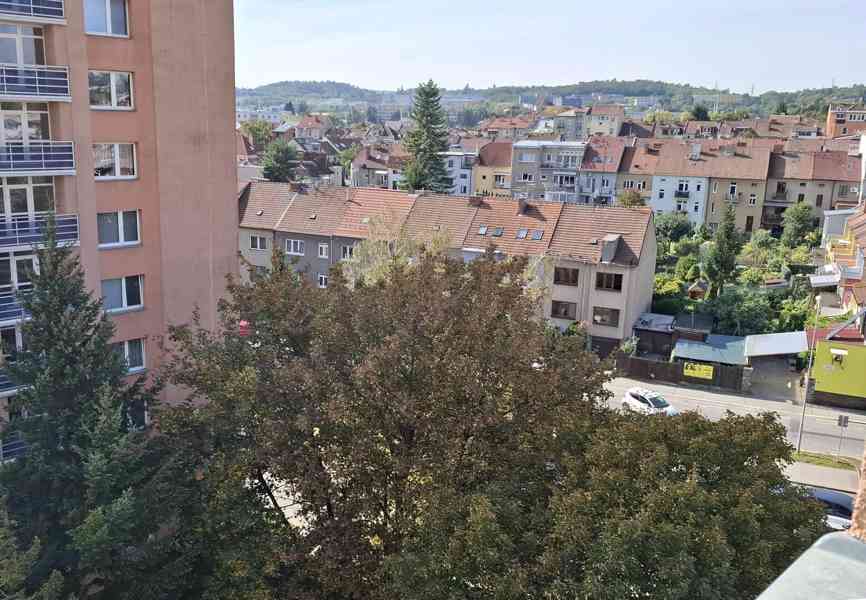 Pronájem bytu 1+1 v Brně - Řečkovicích - foto 12