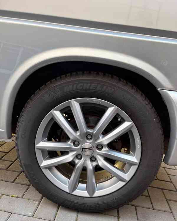 Volkswagen T4 2,5TDI Multivan Generation 75kw - foto 8
