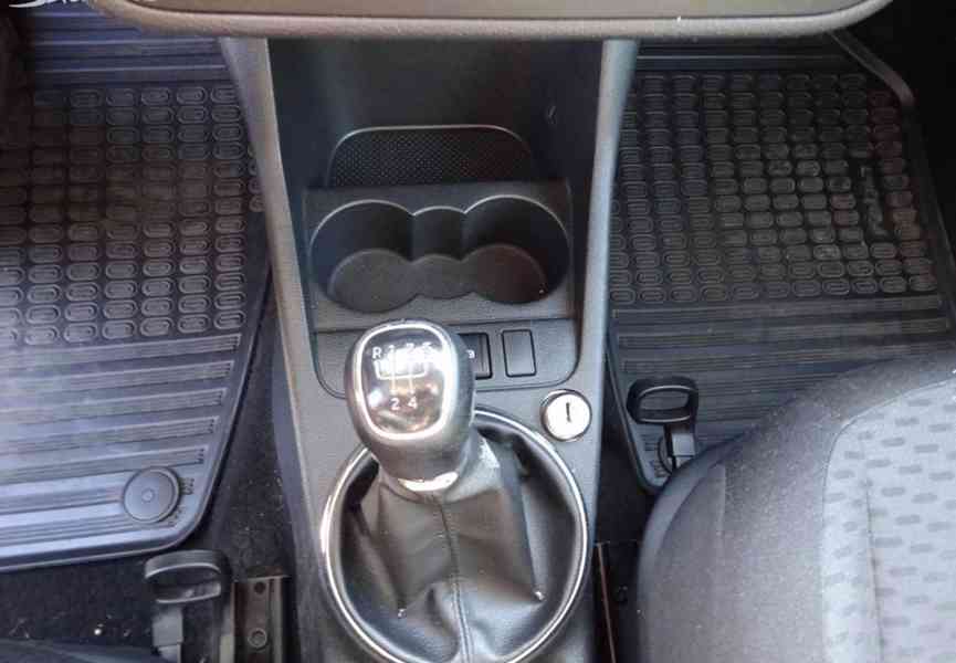 Škoda Fabia 1.4i 16v r.v.2013 (63 kw) 1.Majitel - foto 9