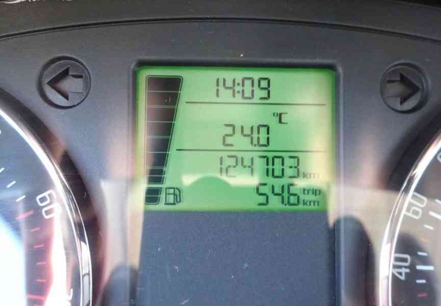 Škoda Fabia 1.4i 16v r.v.2013 (63 kw) 1.Majitel - foto 7