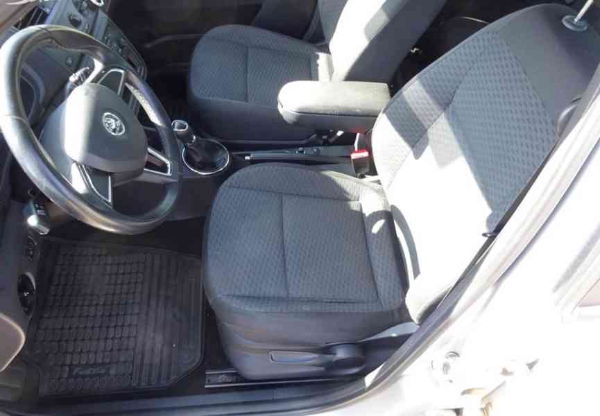 Škoda Fabia 1.4i 16v r.v.2013 (63 kw) 1.Majitel - foto 12