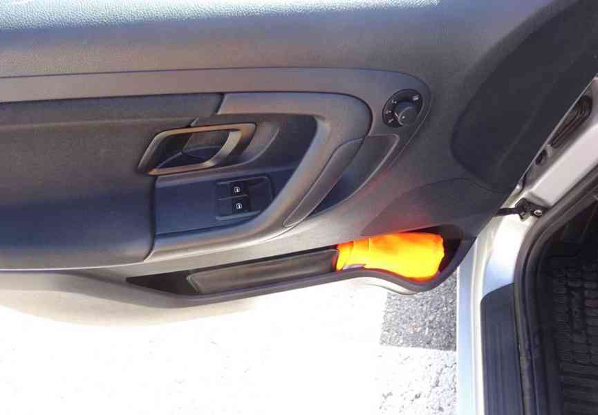Škoda Fabia 1.4i 16v r.v.2013 (63 kw) 1.Majitel - foto 6