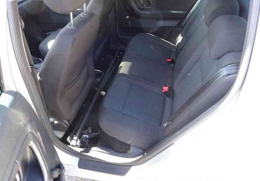 Škoda Fabia 1.4i 16v r.v.2013 (63 kw) 1.Majitel - foto 13