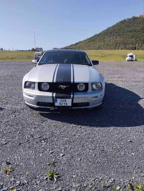 Ford Mustang Ford Mustang GT