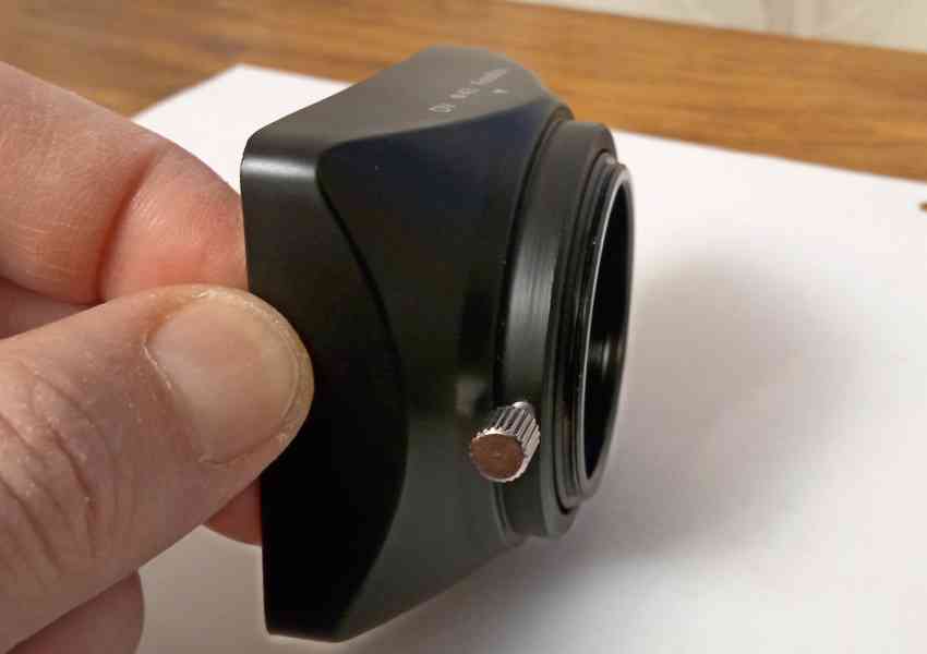 Nova (!) kovova sluneční clona Fotodiox 43mm (s krytkou) - foto 2