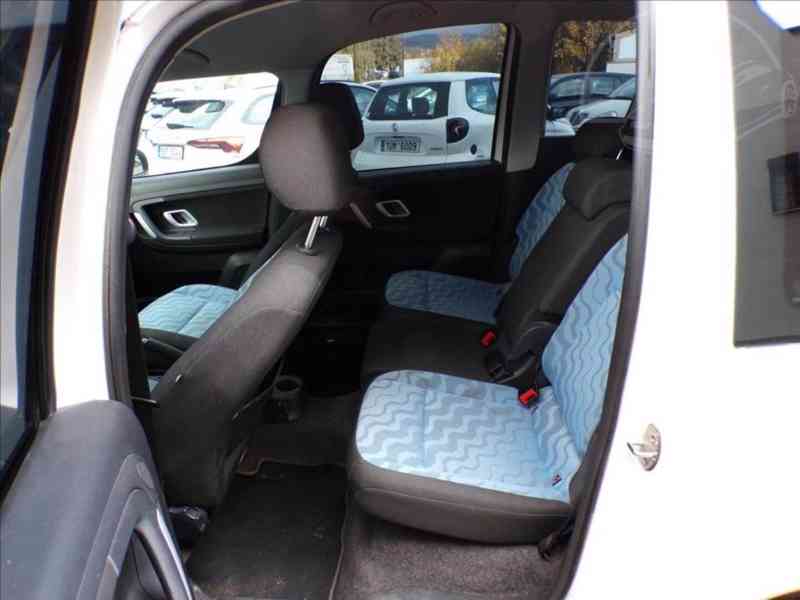 Škoda Roomster 1,4 TDI STYLE - foto 9