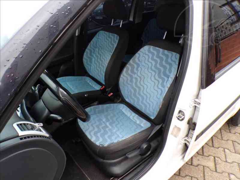 Škoda Roomster 1,4 TDI STYLE - foto 8