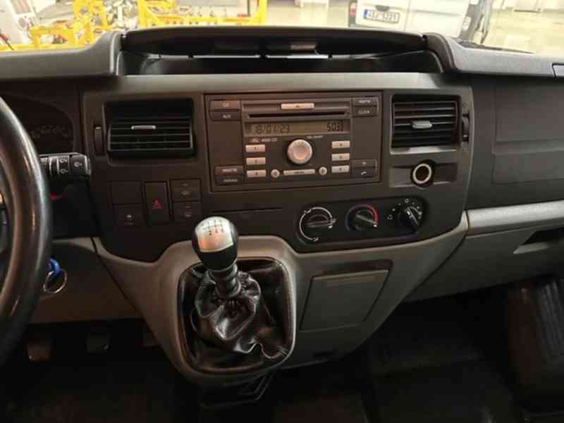 Ford Transit 9 míst	 - foto 7