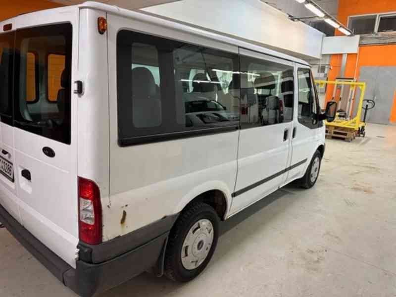 Ford Transit 9 míst	 - foto 11