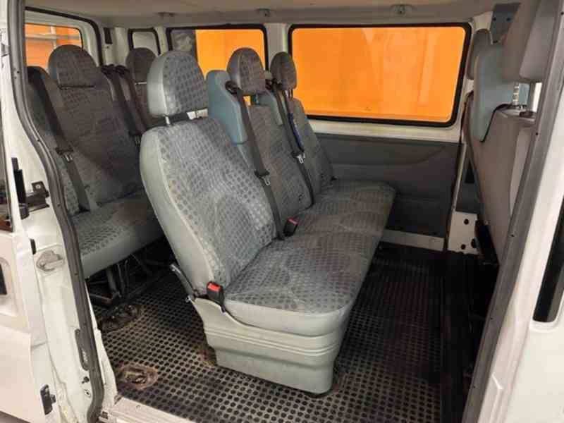 Ford Transit 9 míst	 - foto 9