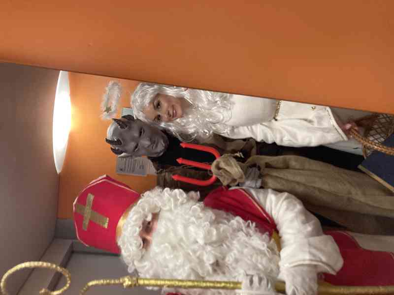 Mikulášská družina 2025 - foto 3