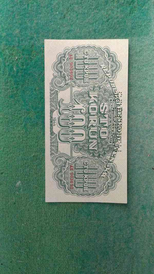 Bankovka 100 korun 1944 perforovaná - foto 1