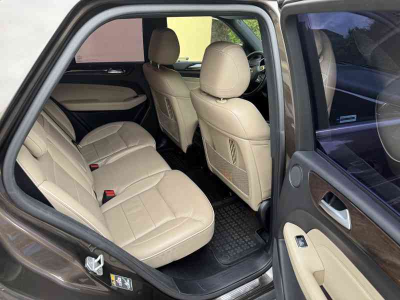 Mercedes Benz ML 350 Bluetec - foto 8