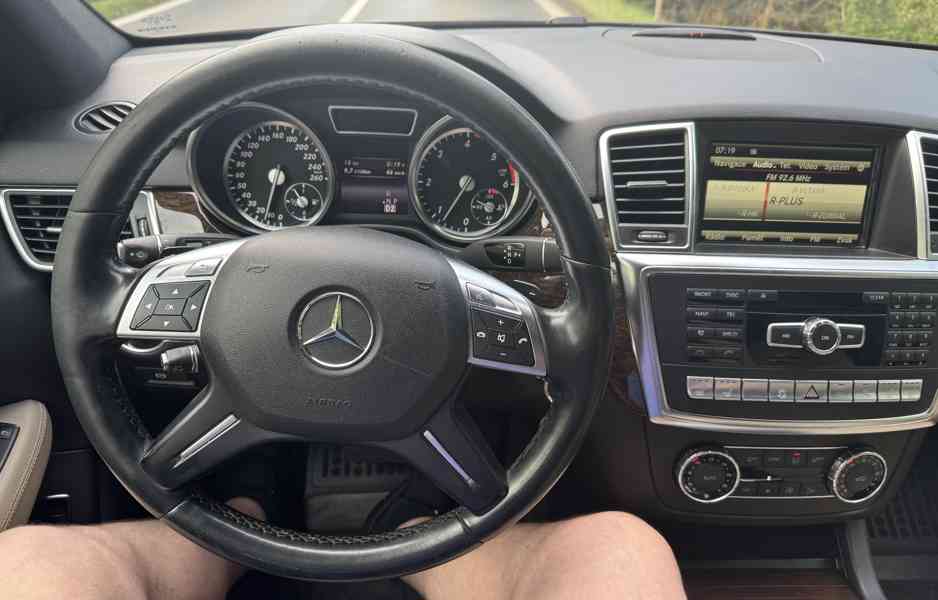 Mercedes Benz ML 350 Bluetec - foto 3