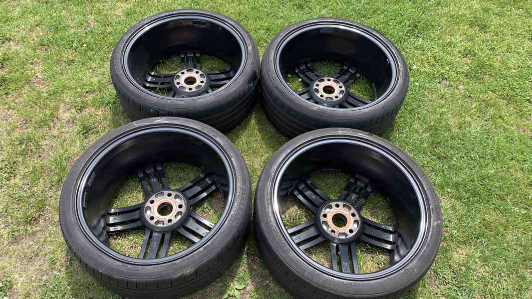 Škoda Kodiag / letní sada R19 / Superb/5x112/ 235/35R19 - foto 3
