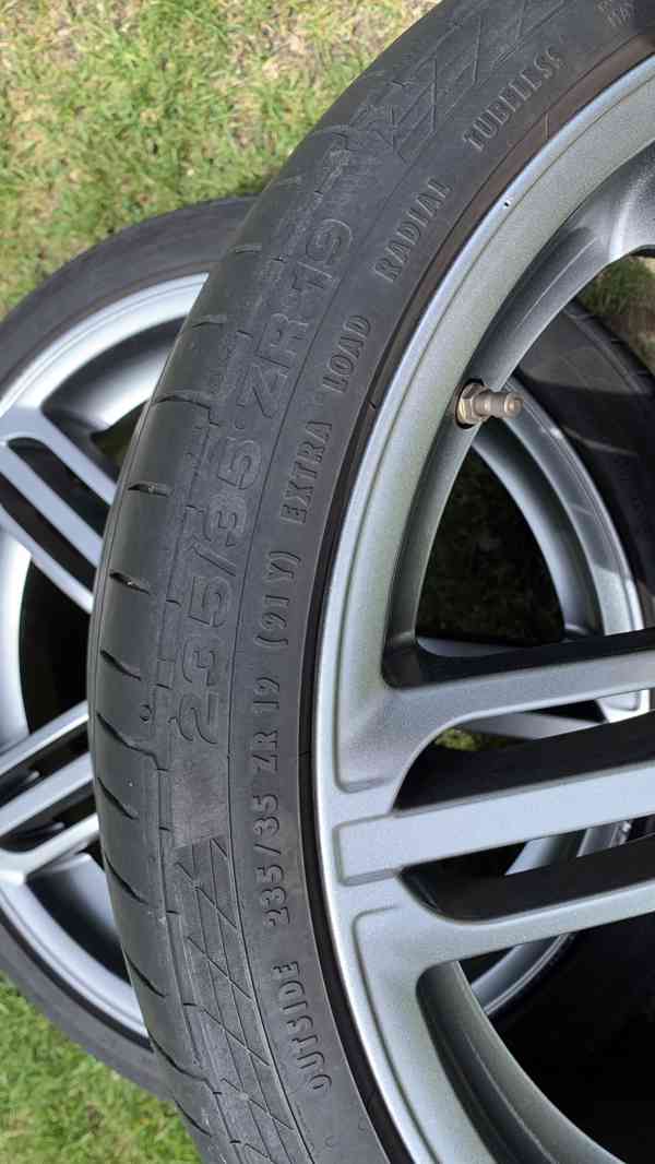 Škoda Kodiag / letní sada R19 / Superb/5x112/ 235/35R19 - foto 9
