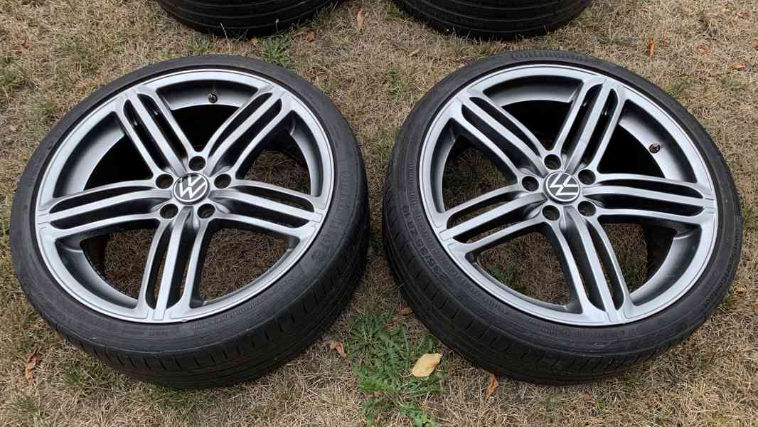 Škoda Kodiag / letní sada R19 / Superb/5x112/ 235/35R19 - foto 2