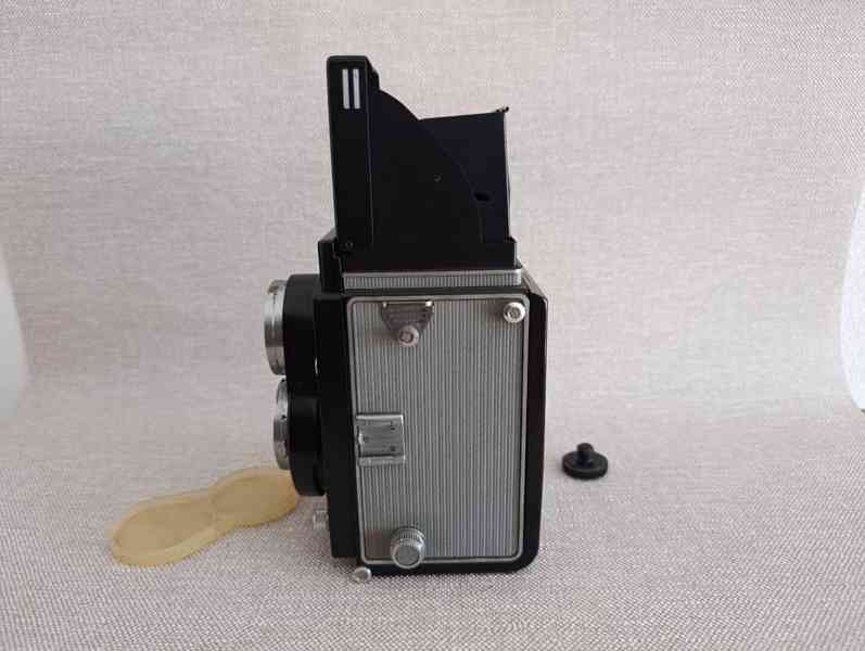 Historický fotoaparát Meopta Flexaret VI , krab, návody aj - foto 12
