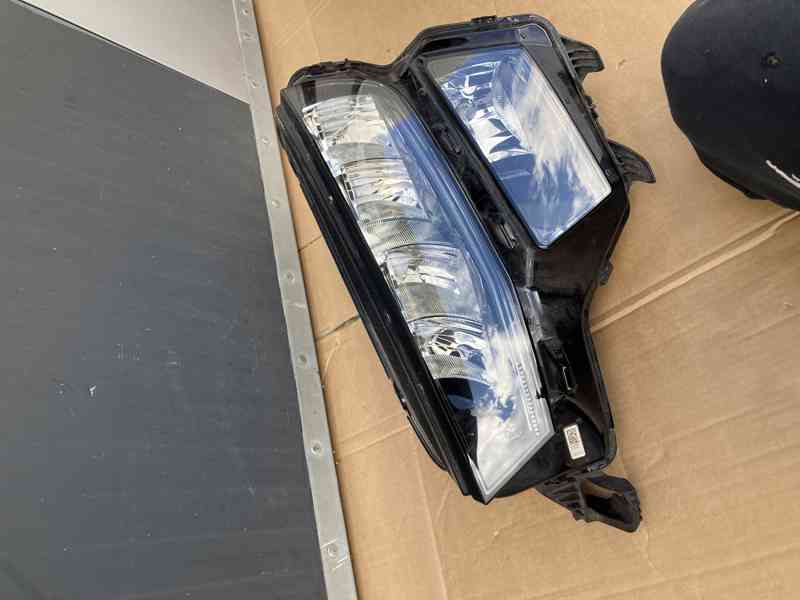 predni svetlo skoda kodiaq lift led leve levy - foto 1