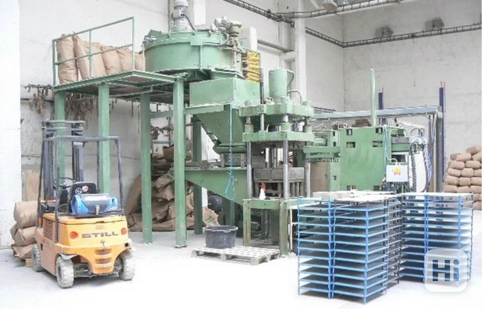 Čtyřsloupový hydr. lis pro lisování keramických materiálů  - foto 1