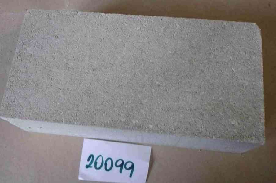 Čtyřsloupový hydr. lis pro lisování keramických materiálů  - foto 32