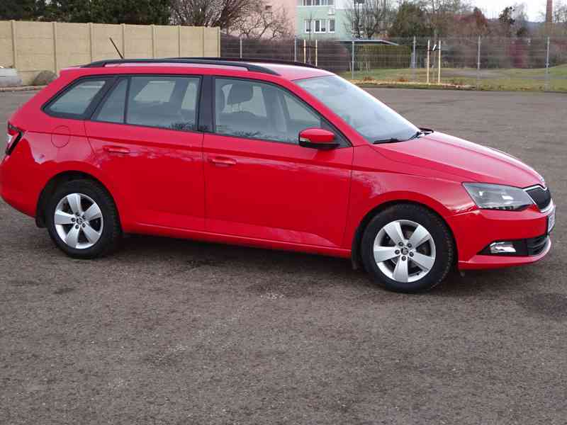 Škoda Fabia 1.2 TSI Combi r.v.2016/12 (66 KW) stk:1/2027 - foto 2