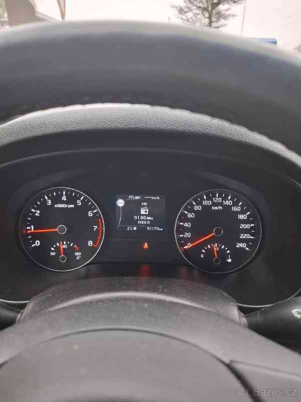 Kia Sportage 1,6 - foto 6