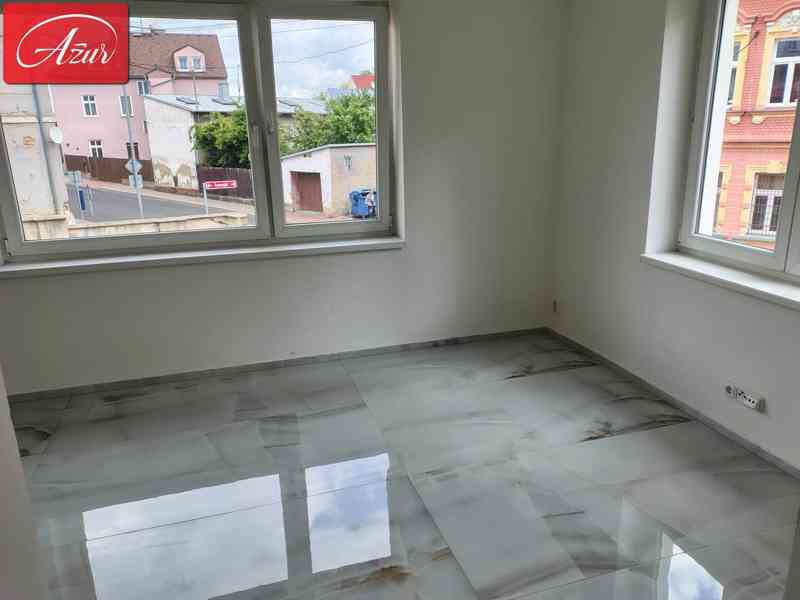 Prodej prostorného domu po rekonstrukci, Dubí - foto 8