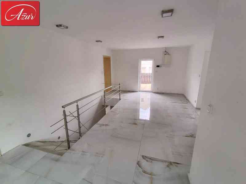 Prodej prostorného domu po rekonstrukci, Dubí - foto 13