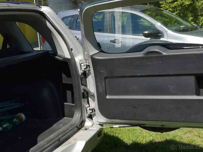 Suzuki Grand Vitara 1,9   2012 - foto 7