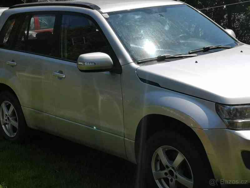 Suzuki Grand Vitara 1,9   2012 - foto 6