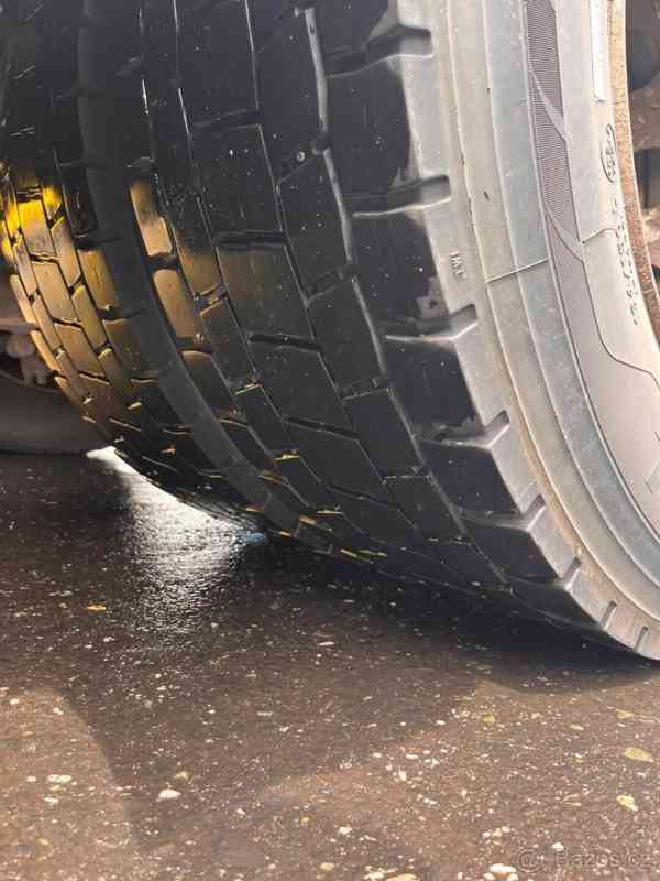 Ford Ostatní 12,7   Cargo - foto 12