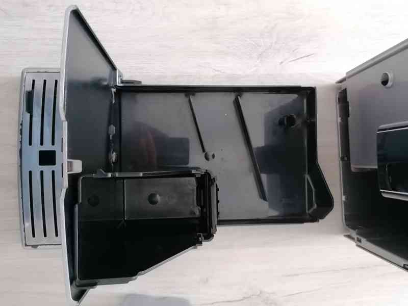 Automatický kávovar Philips HD 8834 - foto 7