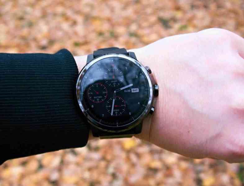 chytré hodinky Amazfit Stratos - foto 2