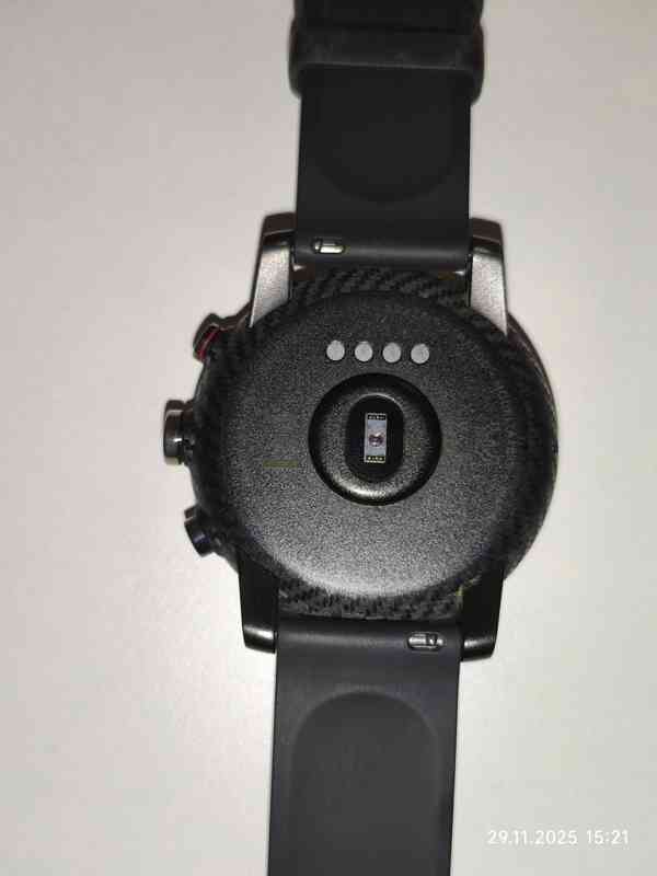 chytré hodinky Amazfit Stratos - foto 4