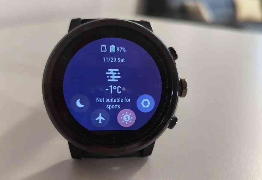 chytré hodinky Amazfit Stratos - foto 10