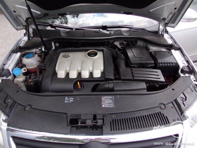 Volkswagen Passat 1.9, nafta,  2006, navigace - foto 21