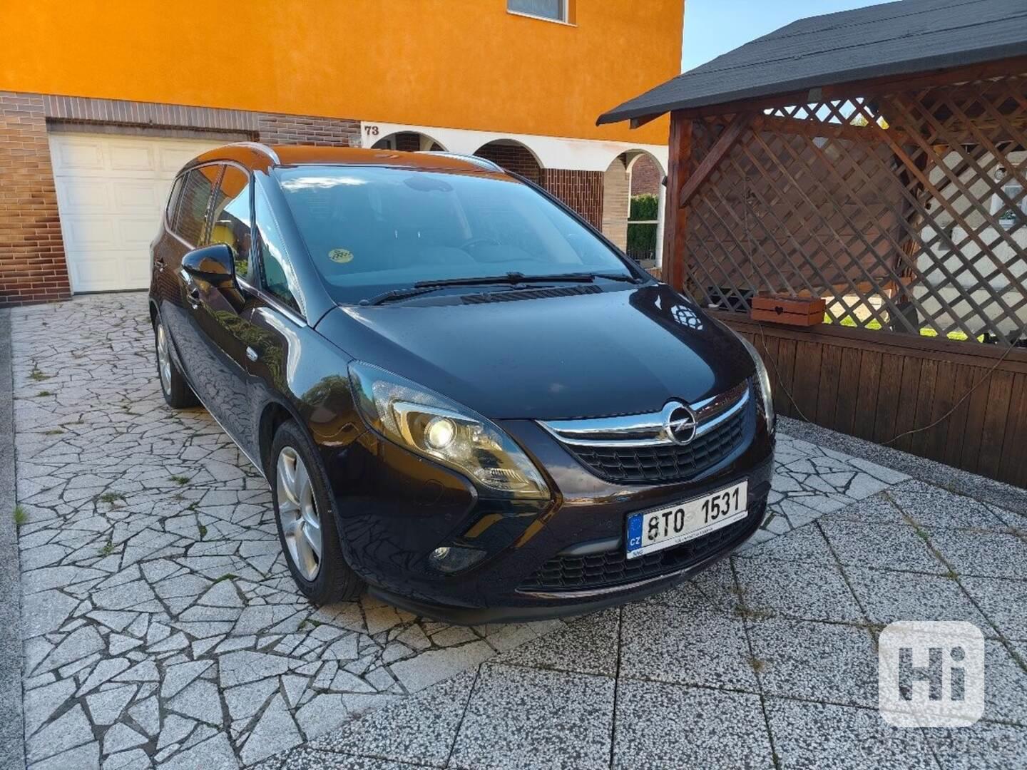 Opel Zafira 1,9   tourer CDTI 121 kW 2012 - foto 1
